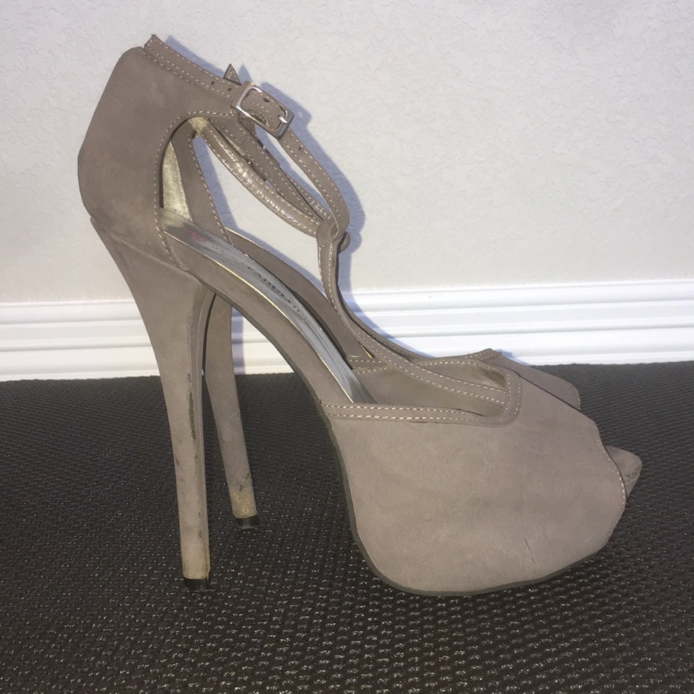 JustFab Sanaya Suede Peep Toed Heels